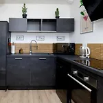 Apartament Lumineux Et Calme Avec Vue Sur La Place Ducale - Hyper Centre Charleville-Mézières